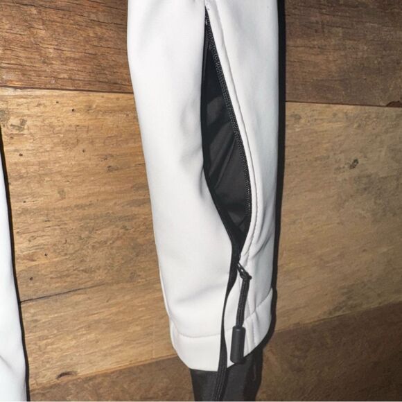 ⛄️ ZARA Ski NWT White and Black Jumpsuit SZ S - Picture 6 of 15